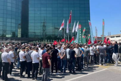 Korteks fabrikasında sözleşme süreci tıkandı işçiler eylem yaptı