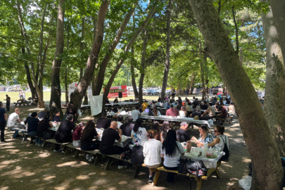 Evrensel Gazetesi okurları Bursa'da bir araya geldi: '15-16 Haziran bir pik noktası değil, bir kilometre taşı'