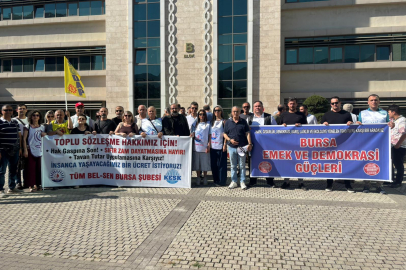 Tüm Bel-Sen üyelerinin belediye meclisinden zorla atılması büyükşehir önünde protesto edildi