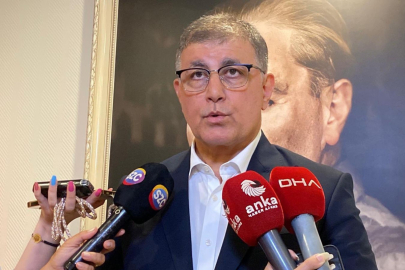 İzmir Büyükşehir Belediye Başkanı Cemil Tugay, CHP'den istifa etti