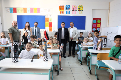 Erkan Aydın, çocukların karne heyecanını paylaştı