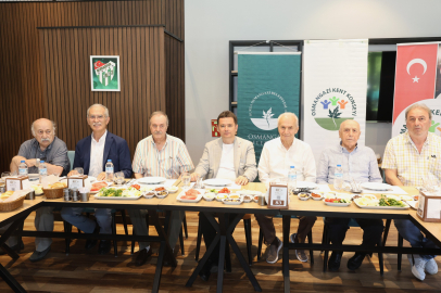 Erkan Aydın Osmangazi Belediyesi Kurucu Meclis üyeleriyle buluştu