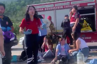 Bursa'da işçi servisi kaza yaptı: 15 işçi yaralandı