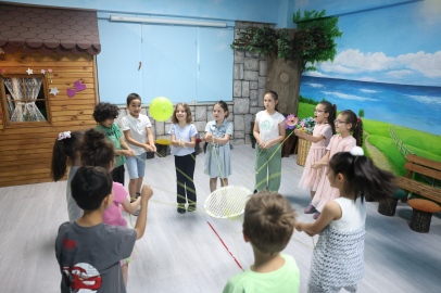 Osmangazi’de yaz tatili drama atölyesiyle renkleniyor