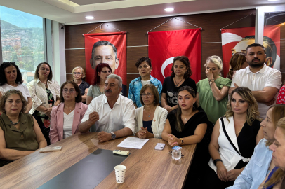 CHP Bursa İl Kadın Kolları Başkanı Nigar Savaşkan Bölüker’in görevden alınmasına tepki: Atanmış yönetimi tanımıyoruz