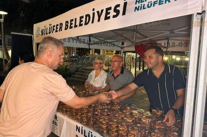 Nilüfer Belediyesi’den kandil simidi ikramı