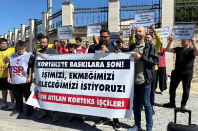 İşten atılan Korteks işçileri fabrika önünde eylem yaptı