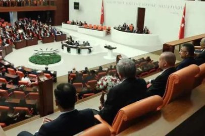 Erdoğan Meclis açılışında konuştu: 'Fon meselesini süratle çözüyoruz'