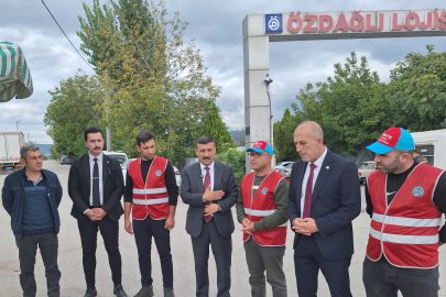 İYİ Parti Bursa Milletvekili Selçuk Türkoğlu Özdağlı Lojistik işçilerini ziyaret etti