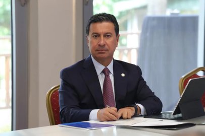 Muğla Büyükşehir Belediye Başkanı Ahmet Aras, CHP'den istifa etti