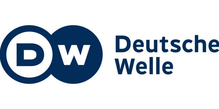 Deutsche Welle Logo 2000