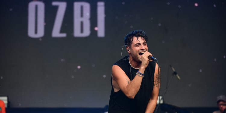 Şarkıcı Ozbi festivalde sahne alıyor