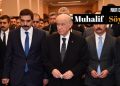 MHP lideri Devlet Bahçeli ve Sinan Ateş ile birlikte parti üyeleri yan yana