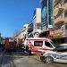 Pendik'te 7 katlı otelde meydana gelen yangın sonrası itfaiye, ambulans ve polis ekipleri  müdahale ediyor