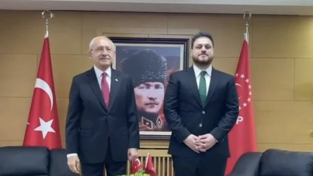 Kemal Kılıçdaroğlu'nun BTP Genel Başkanı Hüseyin Baş'ı ziyaretinden bir fotoğraf karesi